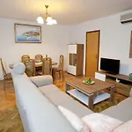 Apartment In - Insel Krk 36848 Vrbnik (Primorje-Gorski Kotar)